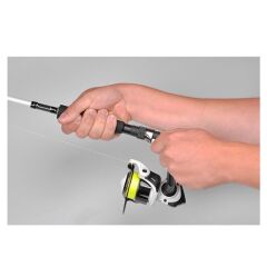 T. SPRO Swift Kayak & B.B. Versatile 210 13-43G Kamış